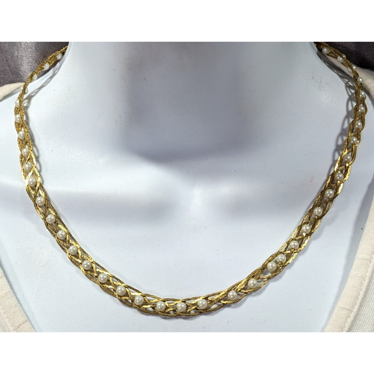 Vintage Avon Braided Gold Tone Faux Pearl Beaded Necklace