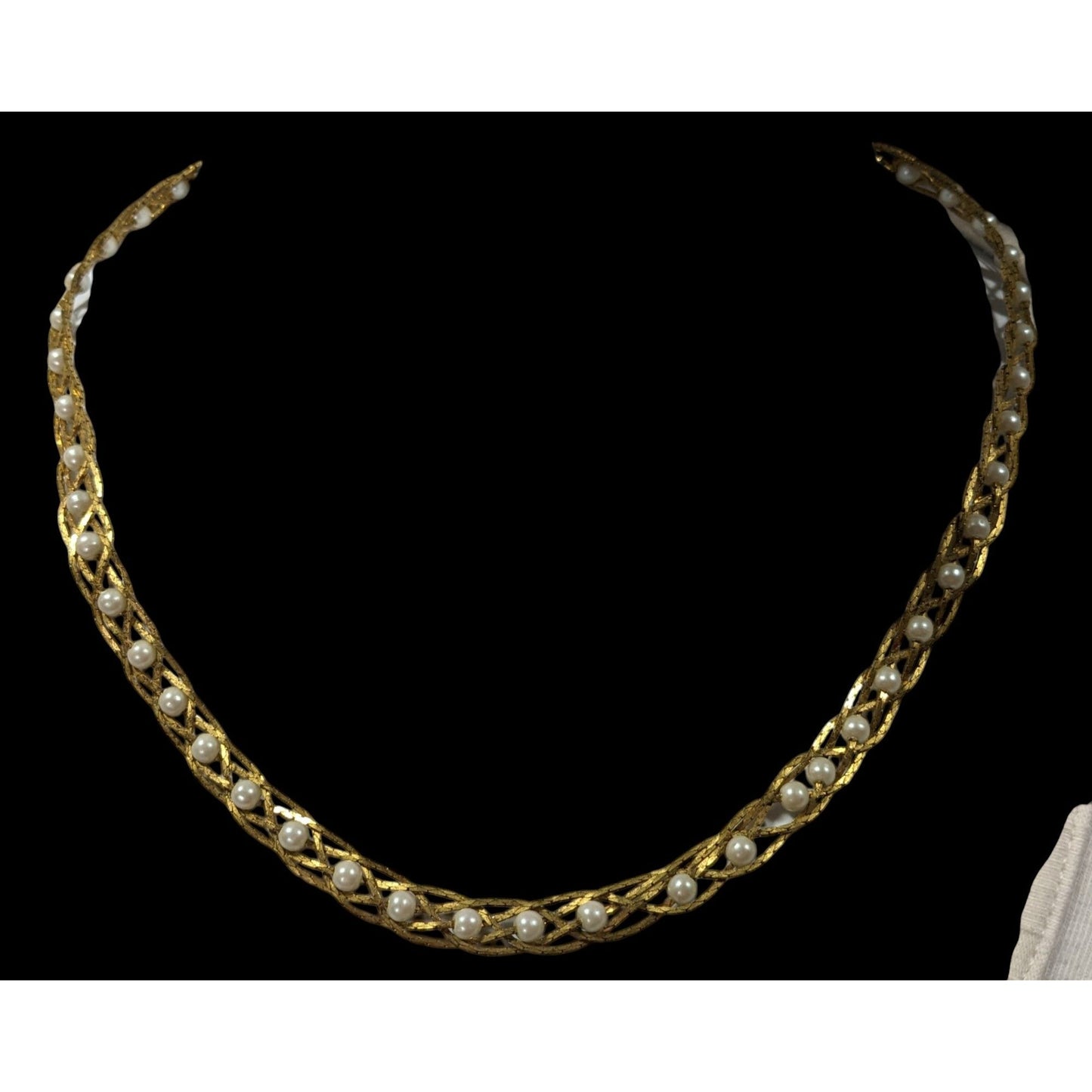 Vintage Avon Braided Gold Tone Faux Pearl Beaded Necklace