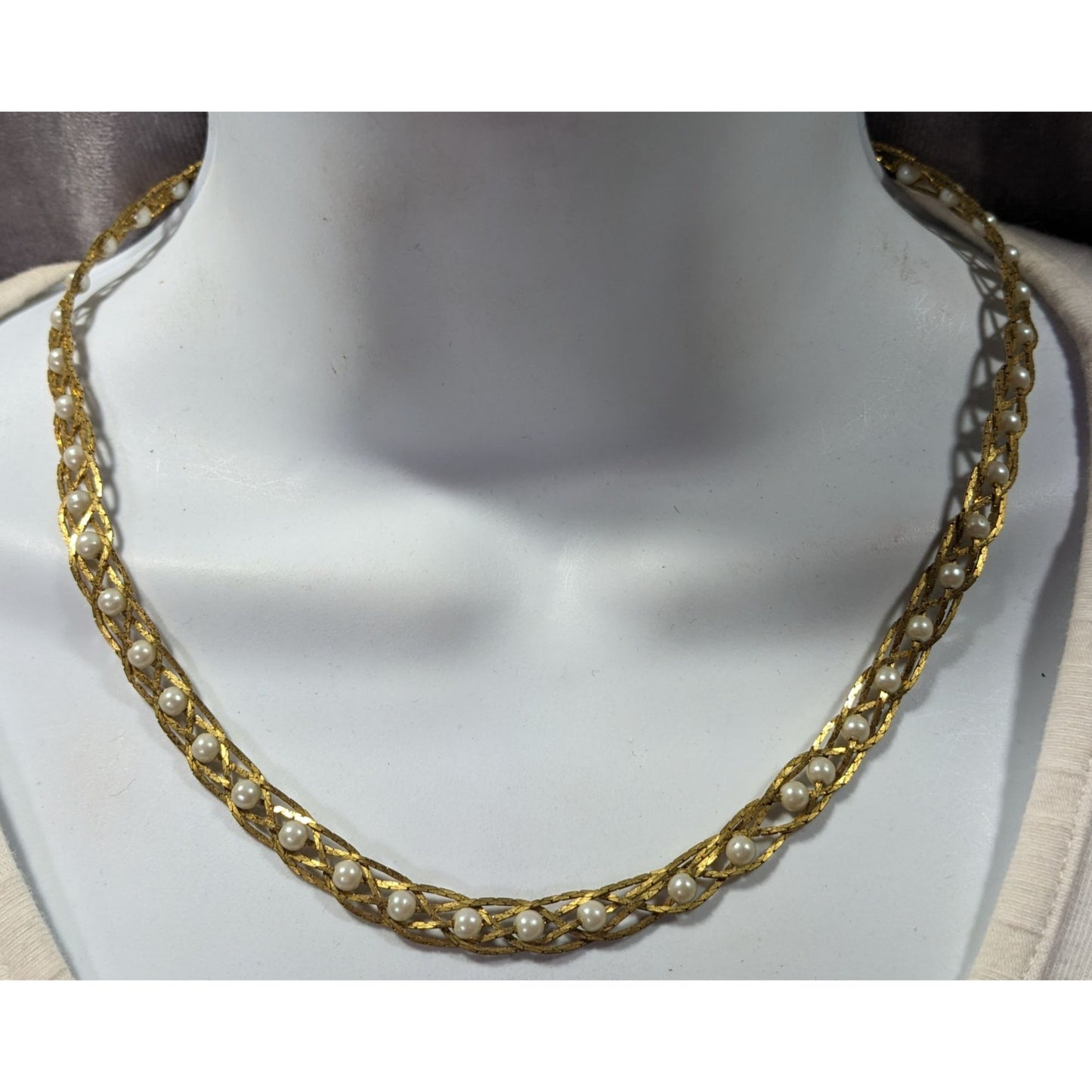 Vintage Avon Braided Gold Tone Faux Pearl Beaded Necklace