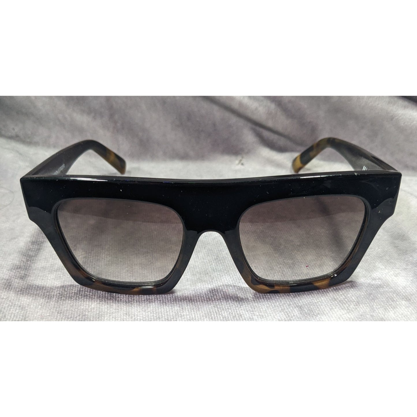 Le Specs Subdimension Chunky Retro Tortoise Sunglasses