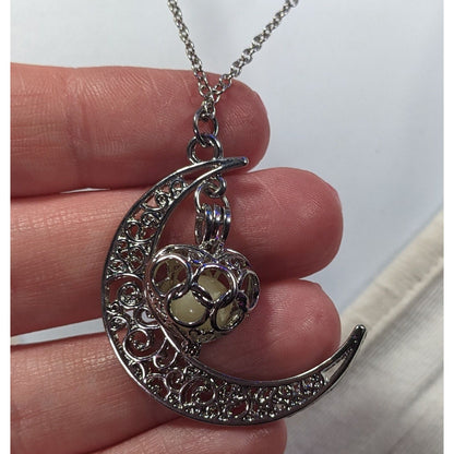 Mystical Moon And Star Silver Tone Filigree Necklace