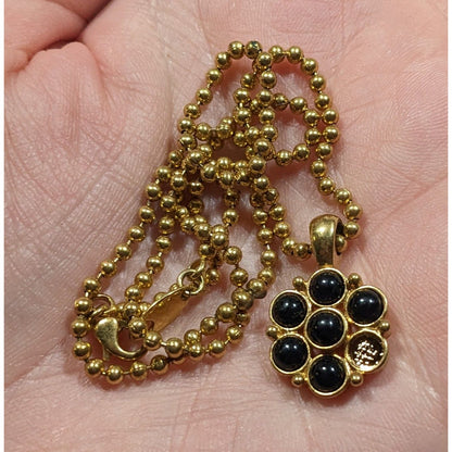 Elegant Retro Black And Gold Tone Flower Pendant Necklace