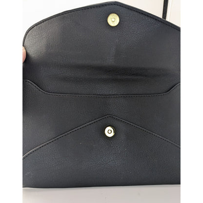 Danielle Nicole Black Envelope Clutch Purse With Woven Detail & Tassel Accents