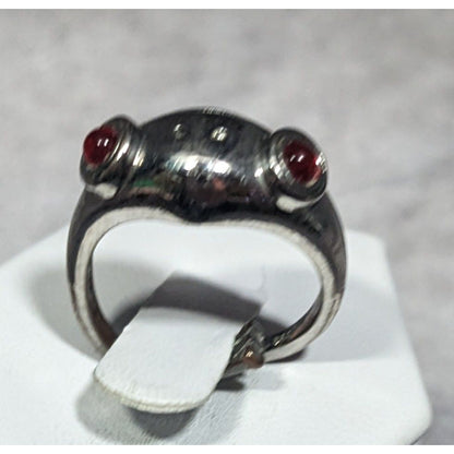 Quirky Fairycore Sterling Silver Red Eyed Frog Hug Adjustable Ring Size 5 1/2