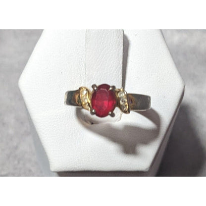 Elegant Gold Tone Ring With Red And Clear Stones Size 7