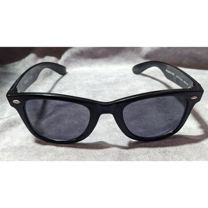 Kenneth Cole Reaction Black Classic Sunglasses