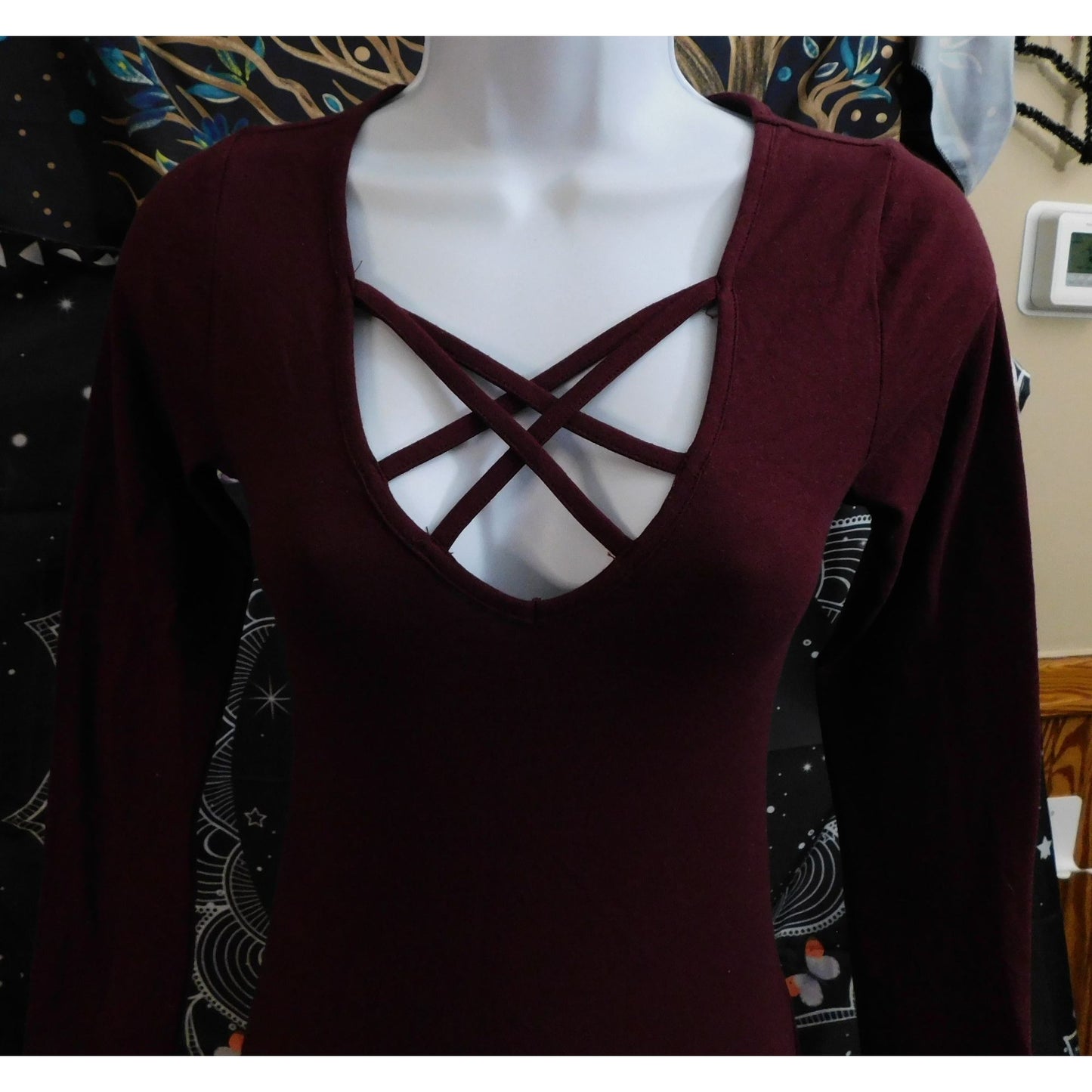 Bozzolo Burgundy Bodycon Dress With Strappy Neck