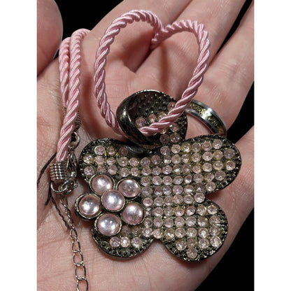 Vintage 90s Retro Pink Flower Pendant Necklace