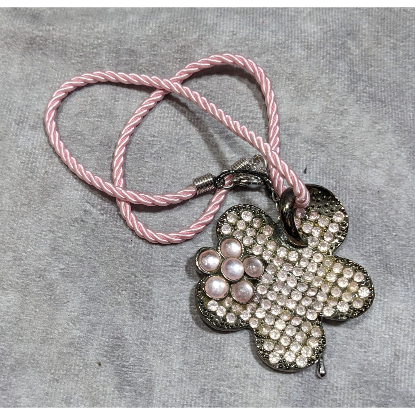 Vintage 90s Retro Pink Flower Pendant Necklace