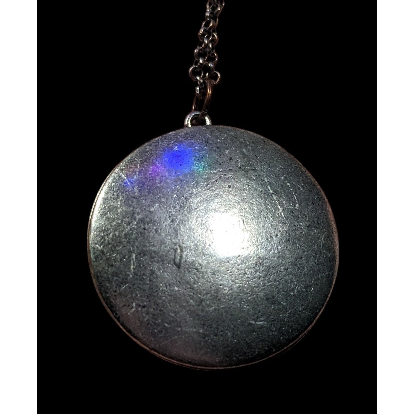 Bohemian Vintage Y2K AEO Floral Engraved Silver Tone Pendant Necklace