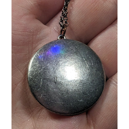 Bohemian Vintage Y2K AEO Floral Engraved Silver Tone Pendant Necklace