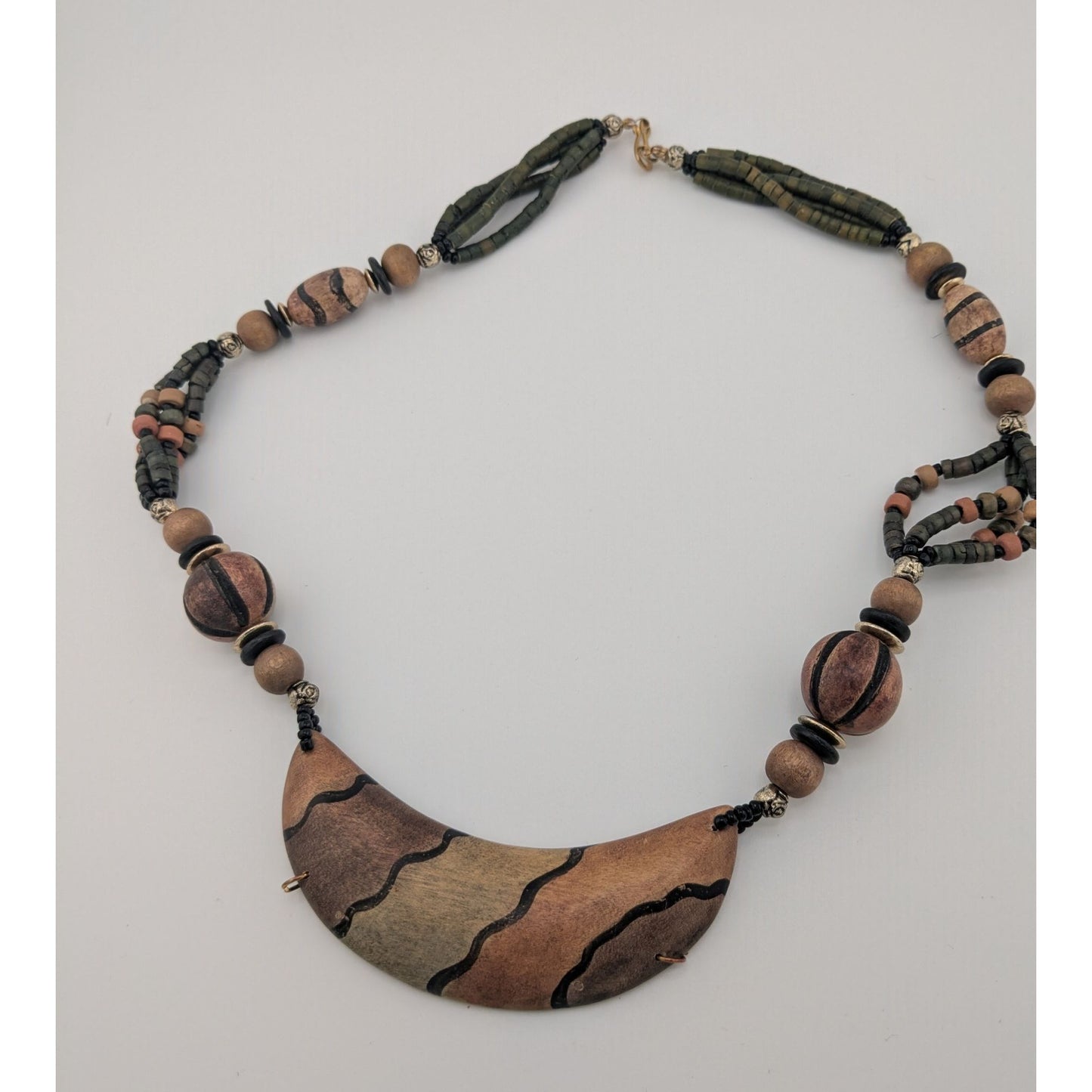 Vintage Tribal Hand Painted Wooden Beaded Necklace