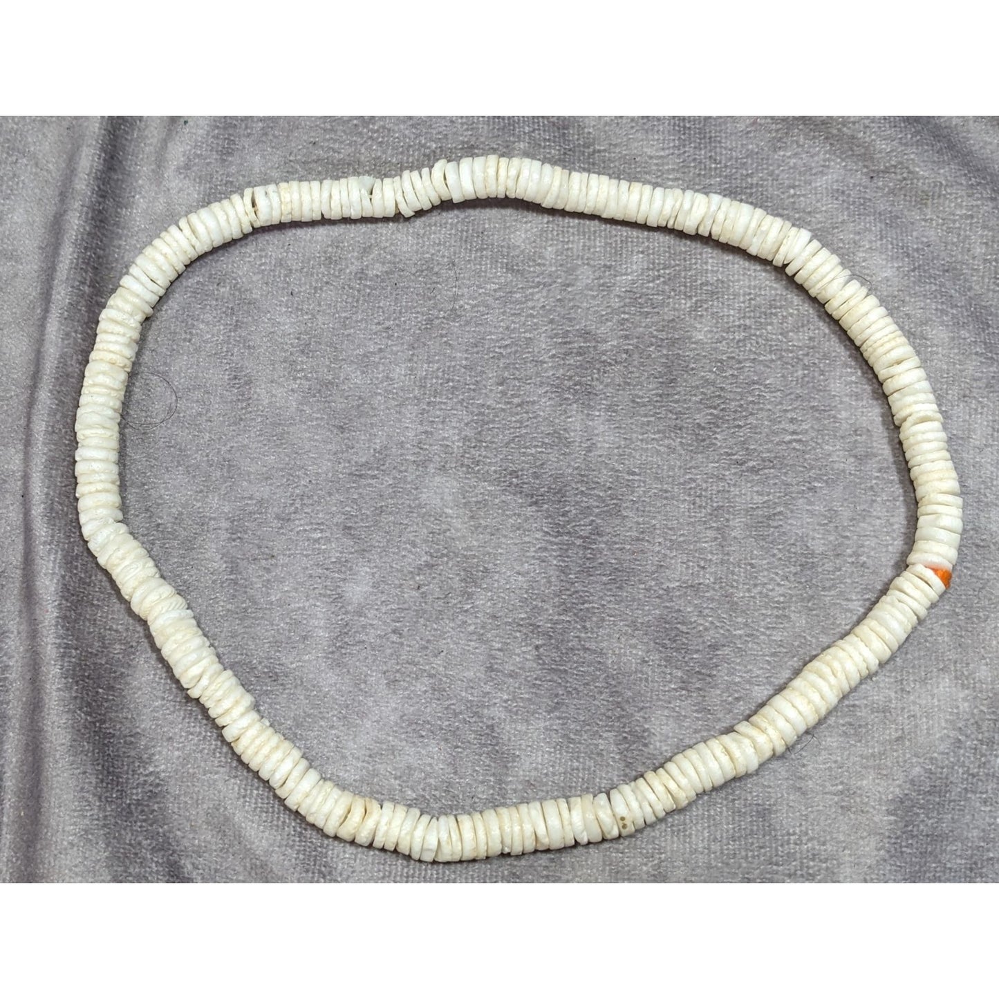 Vintage 90s Natural Puka Shell Beaded Stretch Necklace