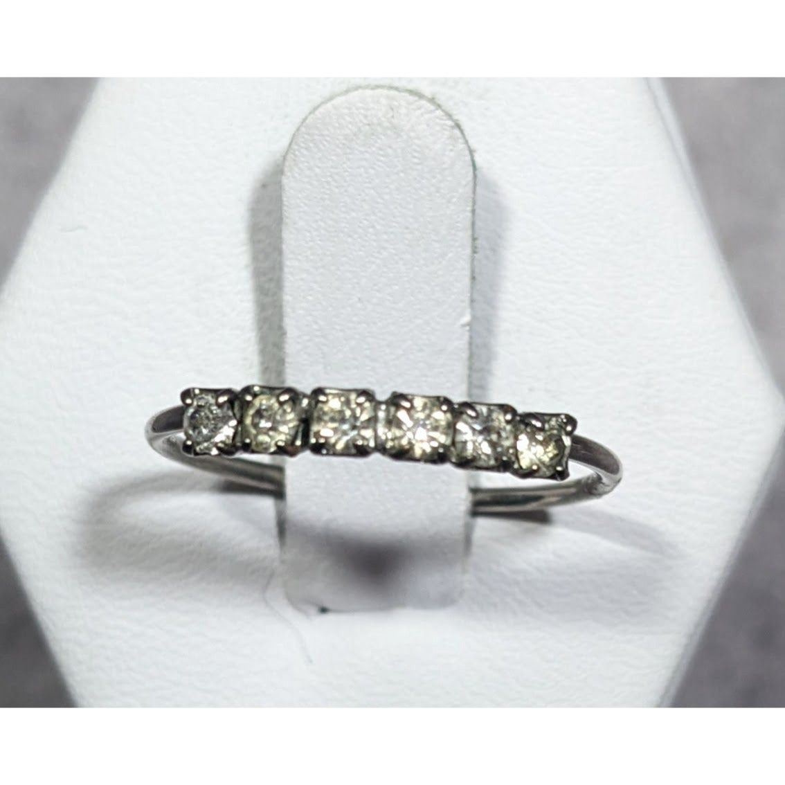 Simple Elegant Rhinestone Line Silver Tone Ring Size 8 1/4