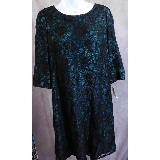 Tegan Black And Green Gothic Lace Dress NWT