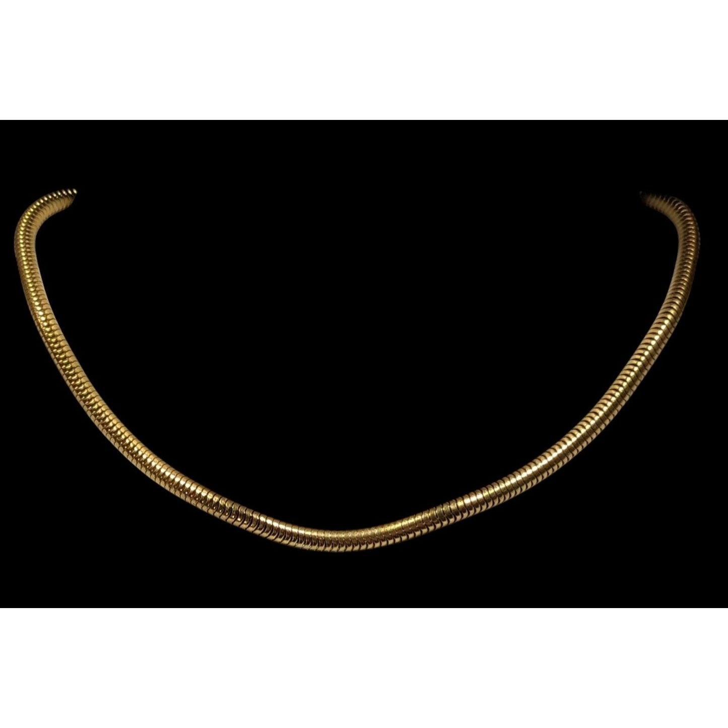Trifari Vintage Glam Gold Tone Snake Chain Necklace