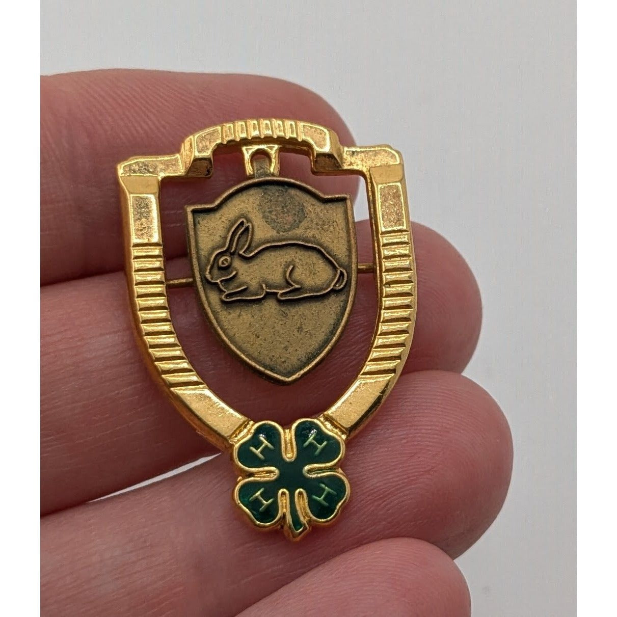 Vintage 4H Bunny Shield Gold Tone Pin With Green Enamel Clover & Dangle Accent