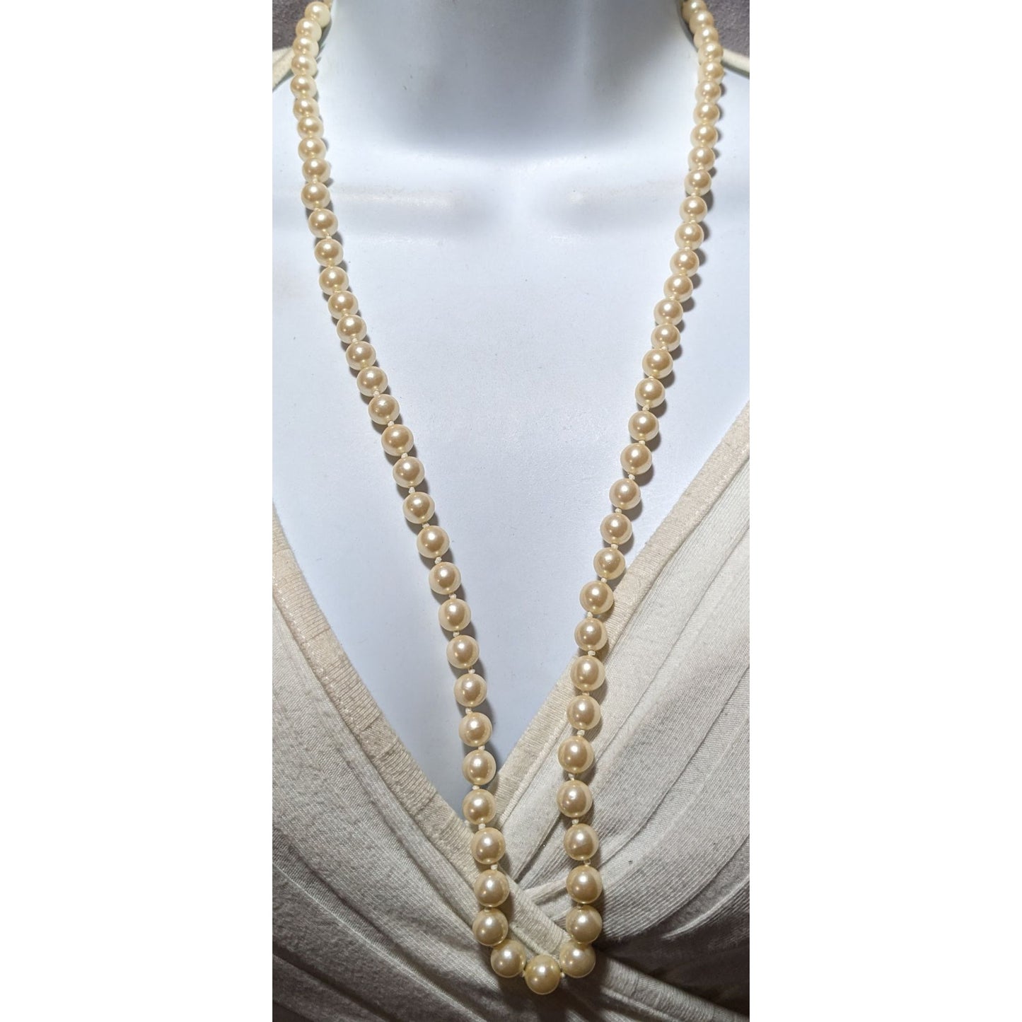 Vintage Glam Cream Faux Pearl Beaded Necklace