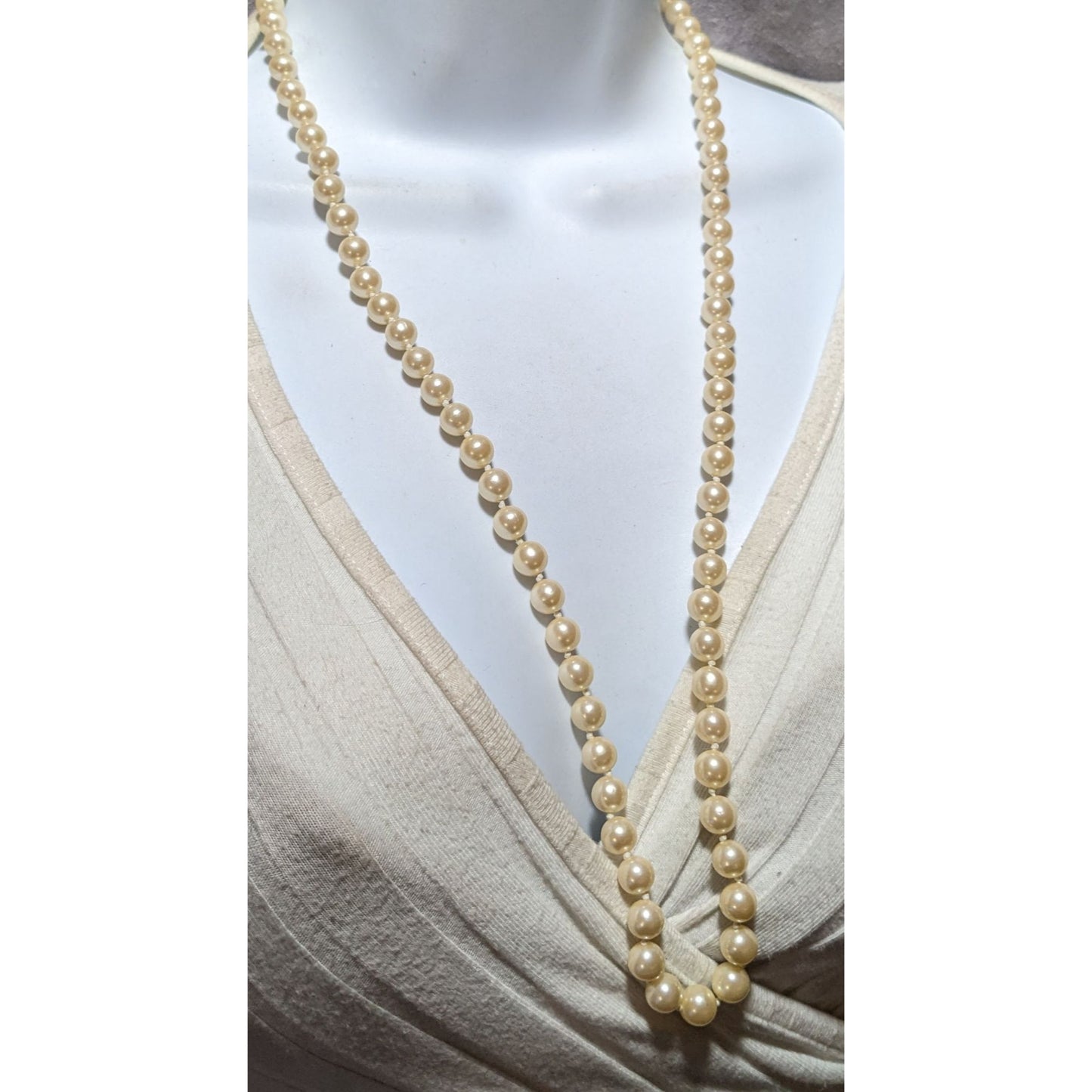 Vintage Glam Cream Faux Pearl Beaded Necklace