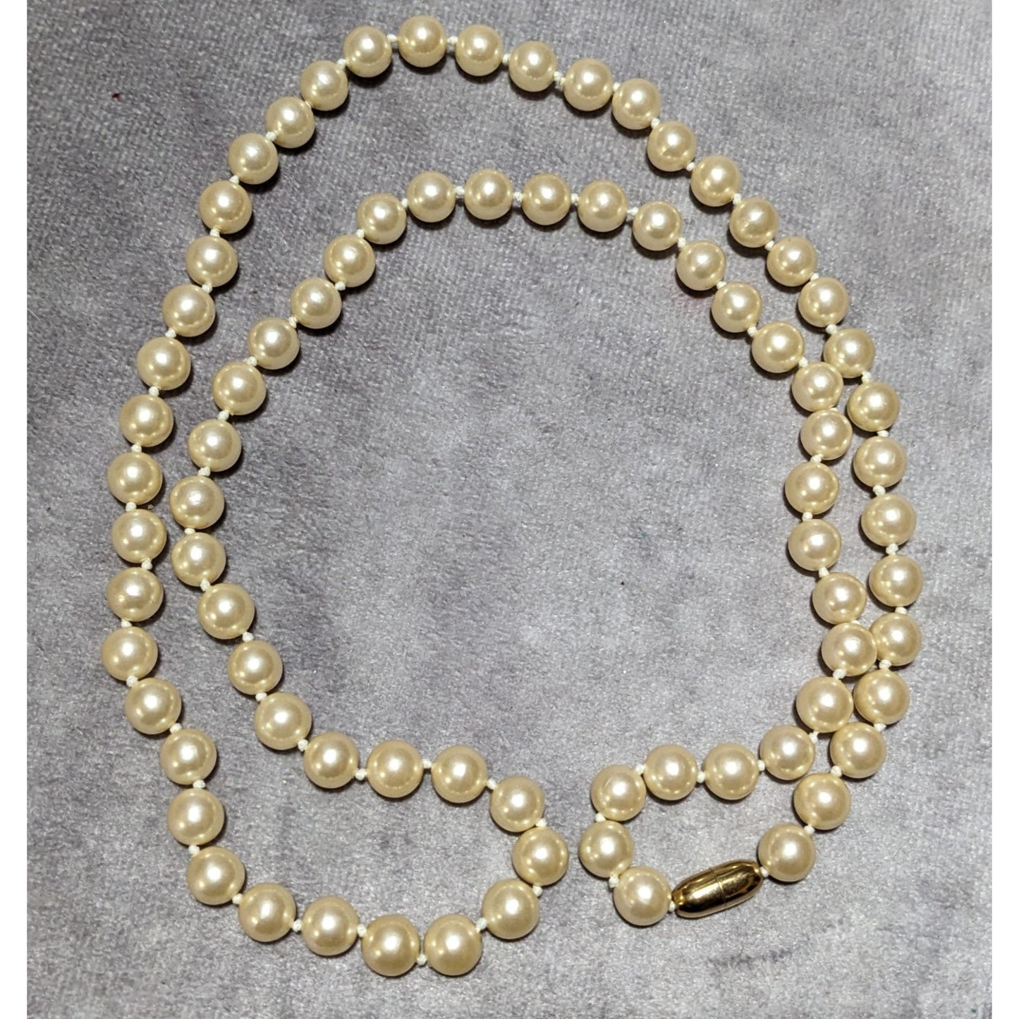 Vintage Glam Cream Faux Pearl Beaded Necklace