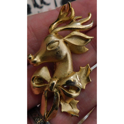 Vintage 1950s Stylized Textured Reindeer Brooch