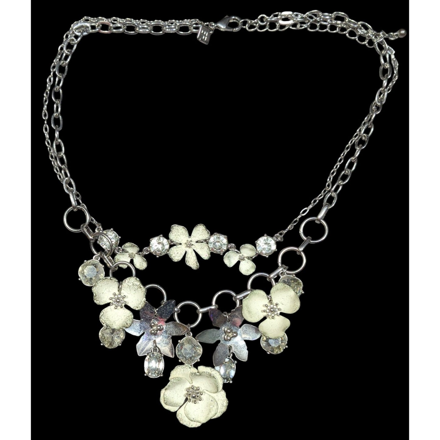 Banana Republic Preppy Floral White And Silver Tone Multilayer Necklace