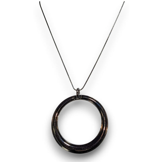 Modern Minimalist Metal Black Silver Tone Circle Pendant Necklace 16 Inch