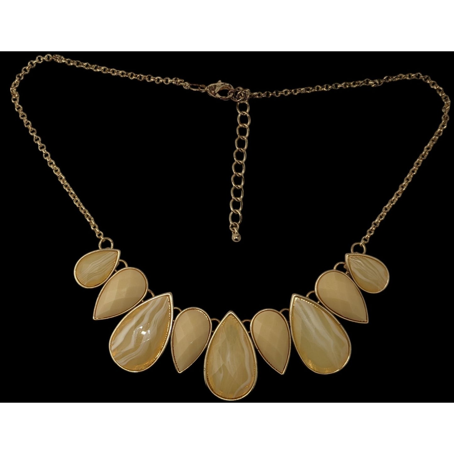 Y2K Style Teardrop Statement Necklace With Gold Tone Chain & Yellow Resin Accents