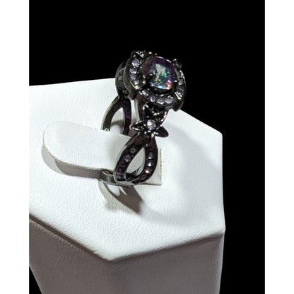 Gothic Purple Gemmed Ring With Star Accents Size 7.75