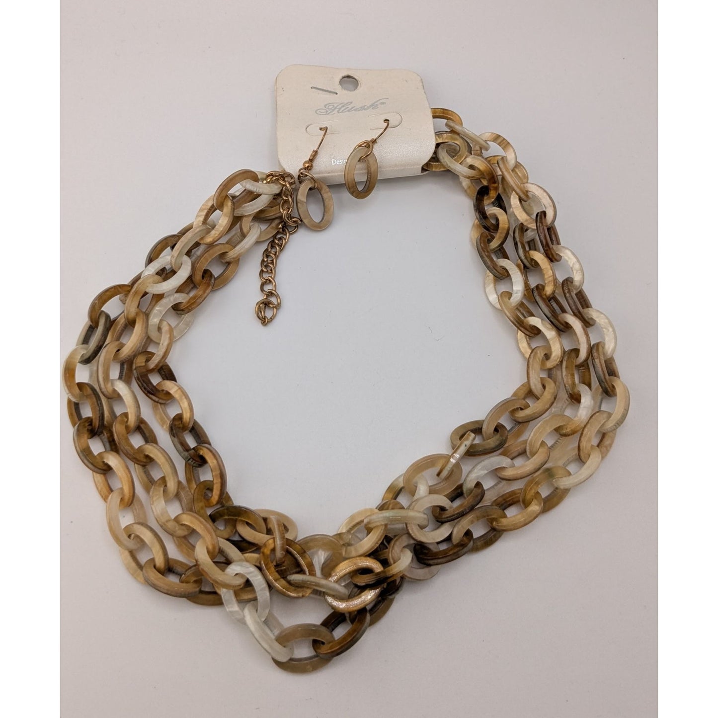 NWT Hush Faux Shell Necklace Earrings Set White Tan Boho Chic Layered Jewelry