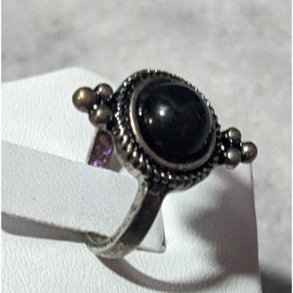 Gothic Silver Tone Black Cabochon Romantic Fashion Ring Size 6