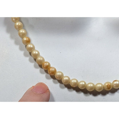 Vintage Faux Shimmer Pearl Beaded Necklace