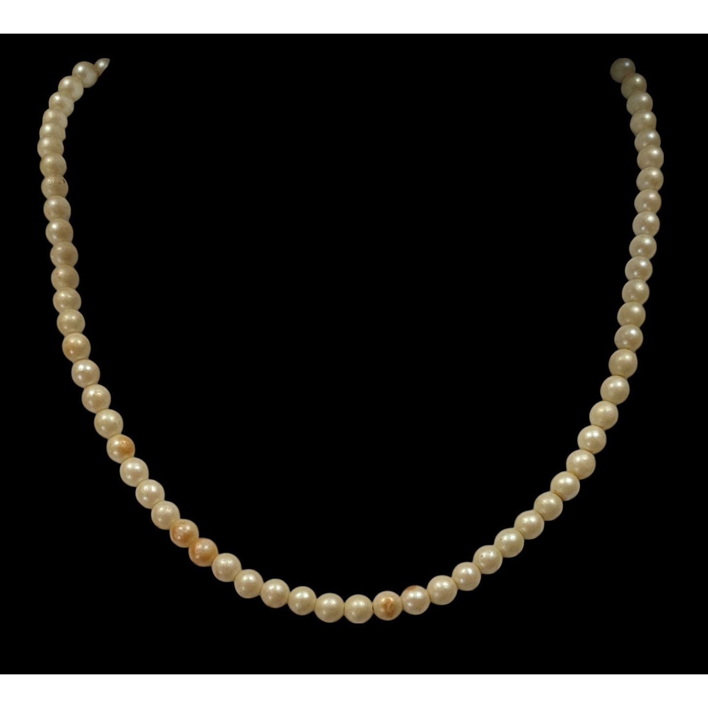 Vintage Faux Shimmer Pearl Beaded Necklace