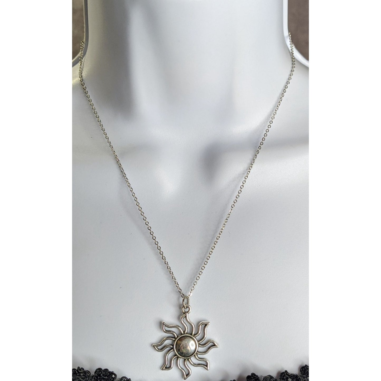Vintage 90s Sun Silver Tone Pendant Necklace