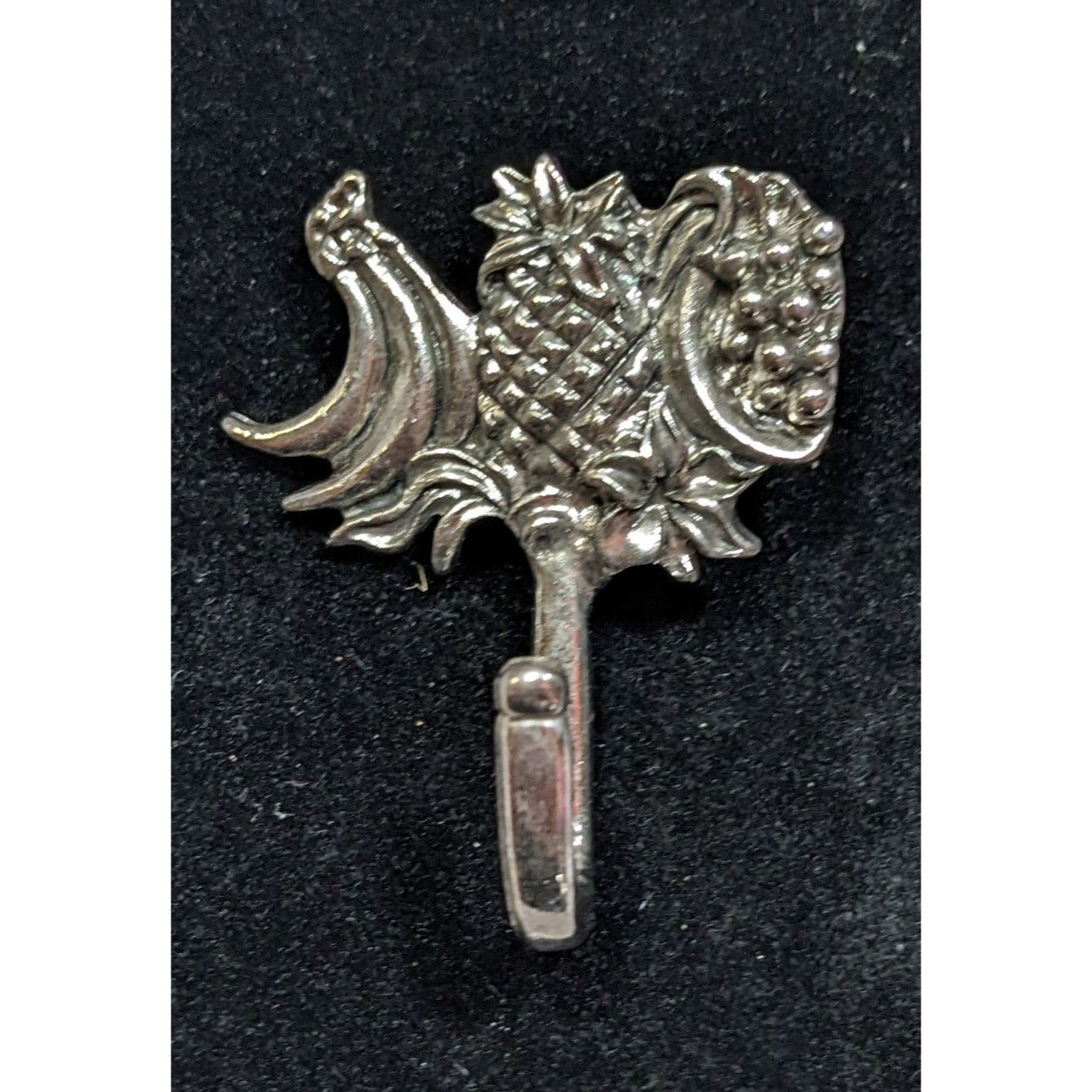 Vintage Y2K Rawcliffe Home Fruit Lapel Pin With Hook