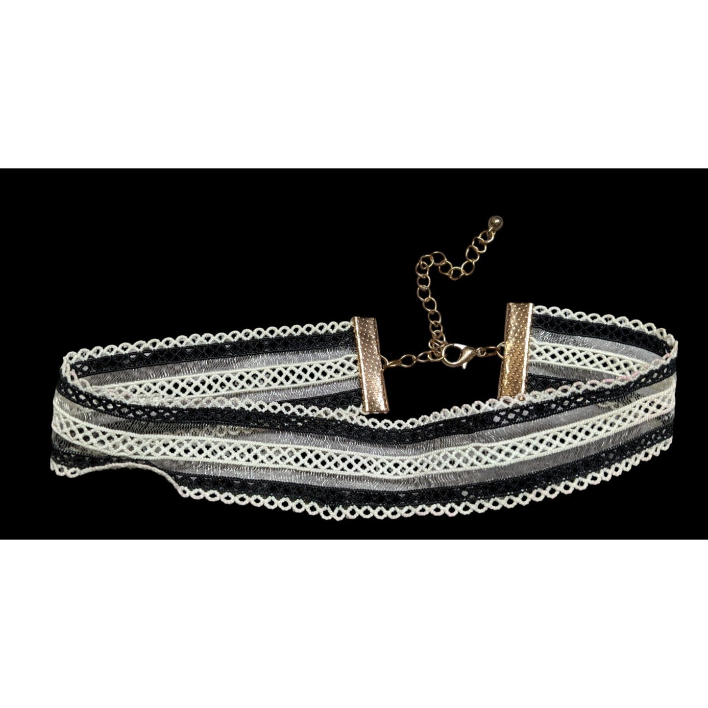 Gothic Lolita Black And White Lace Choker