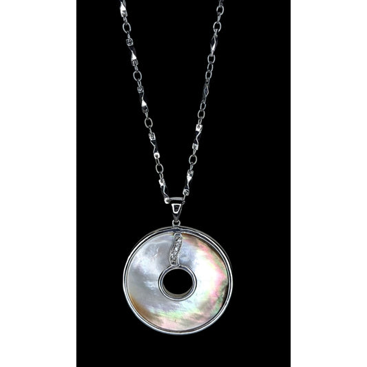 Vintage Boho Mod Cookie Lee Mother of Pearl Disc Pendant Necklace
