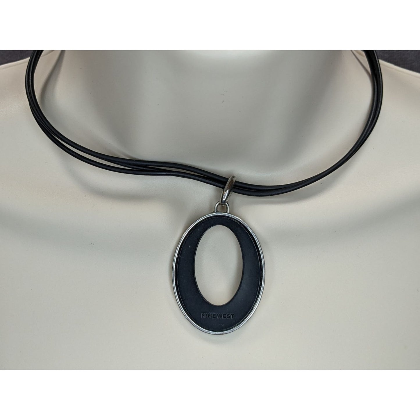 Nine West Reversible Oval Pendant Necklace Black Silver Modern Mod