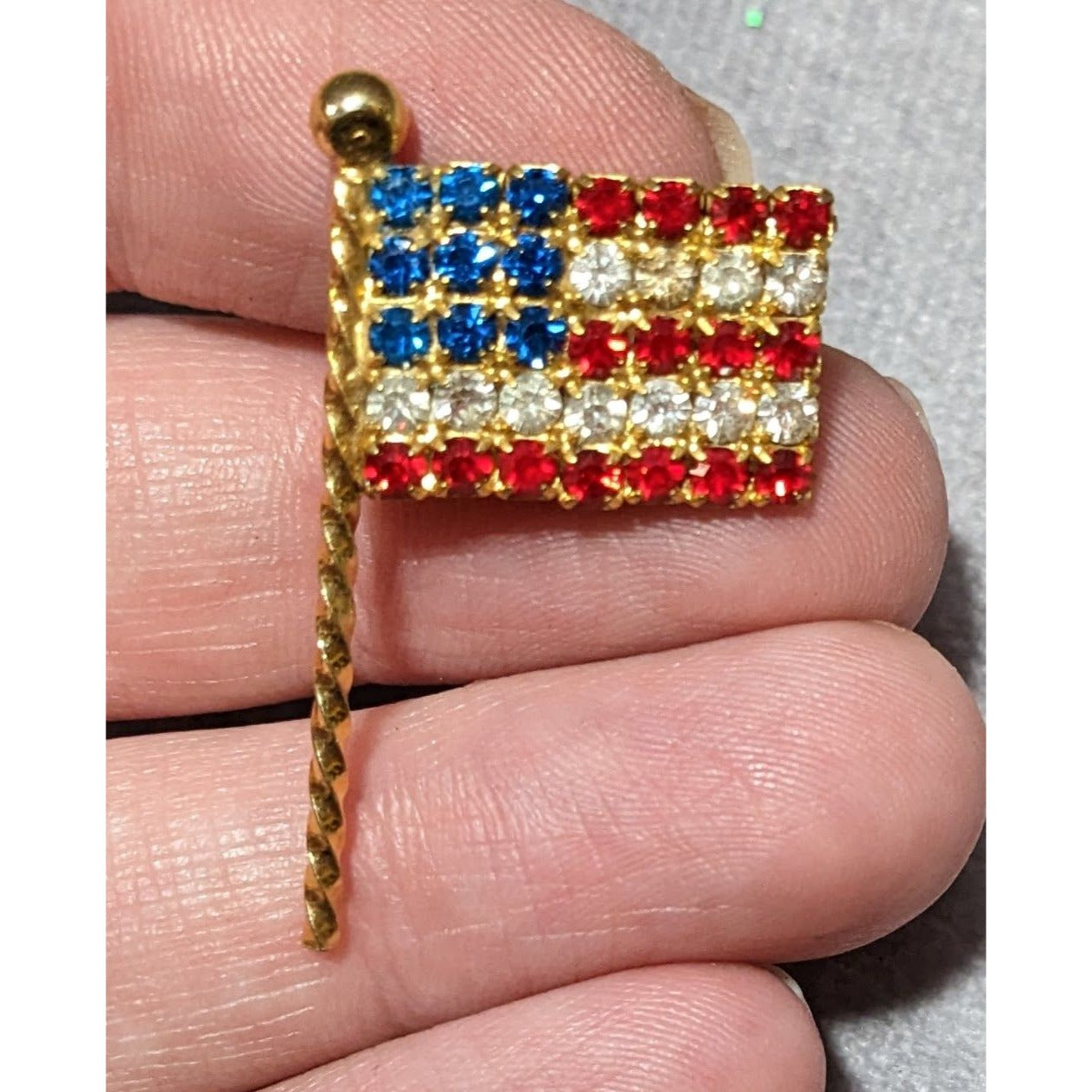 Vintage Gold Tone Rhinestone American Flag Brooch