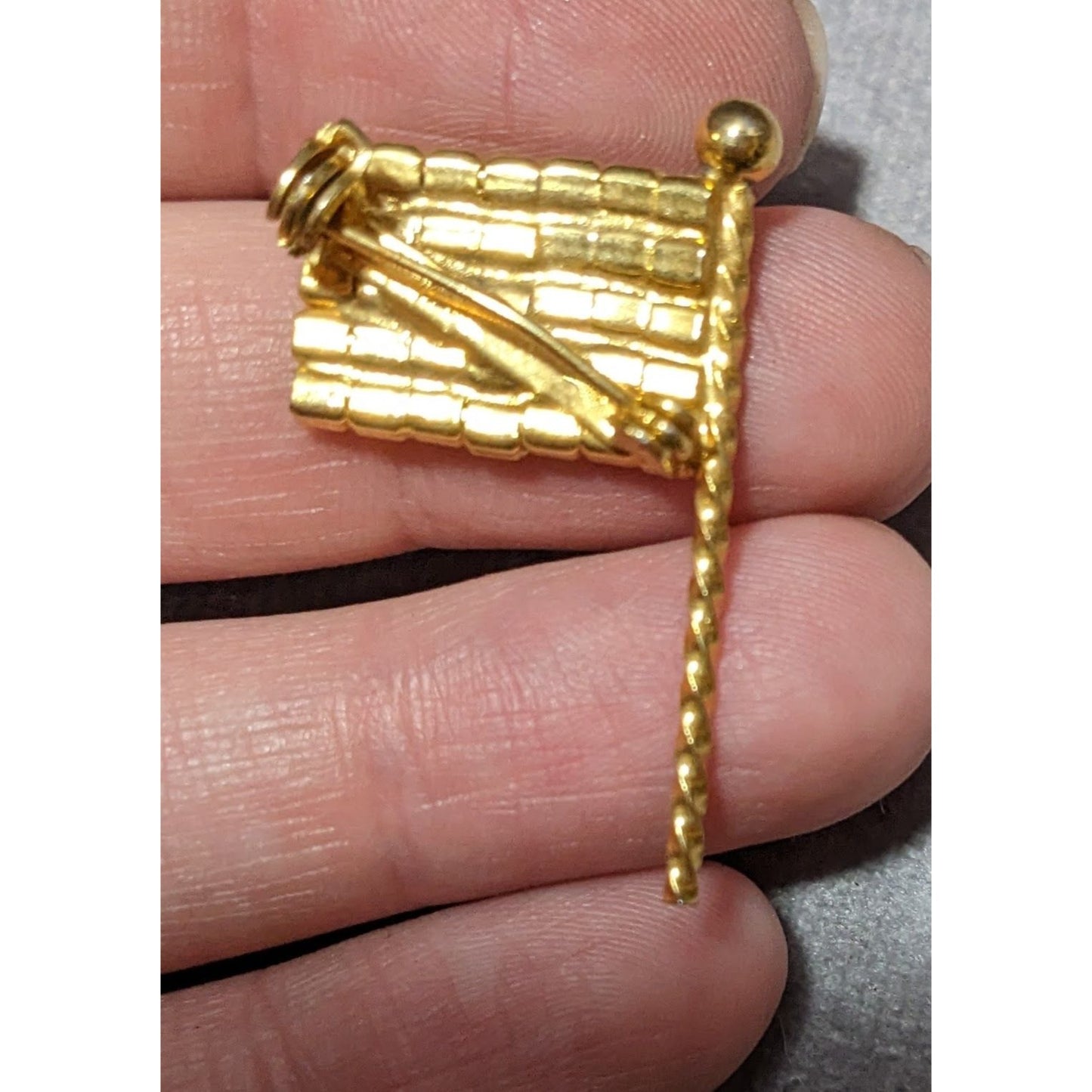 Vintage Gold Tone Rhinestone American Flag Brooch