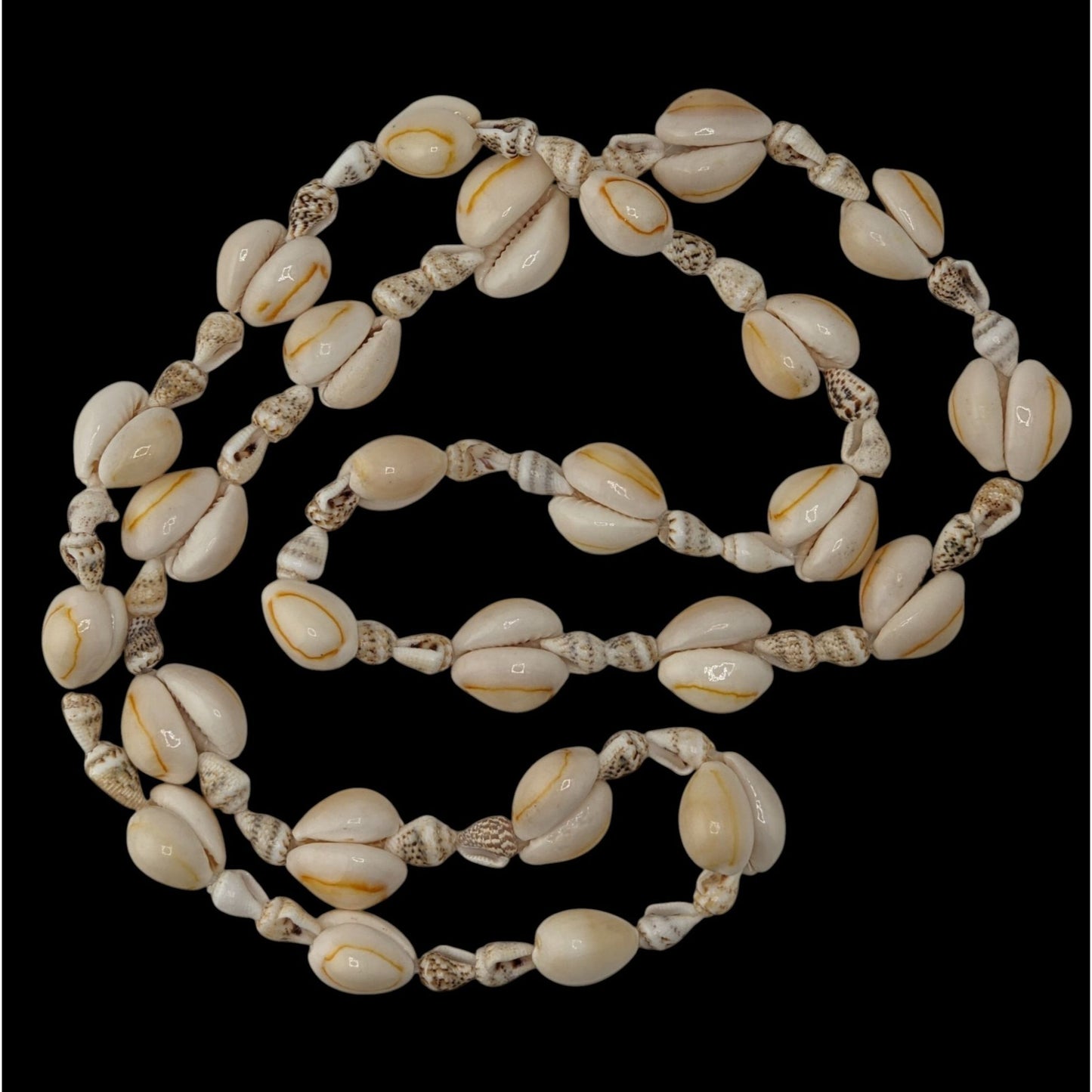 Cowrie Shell Necklace Cream Beachy Mermaidcore Summer Coastal Jewelry