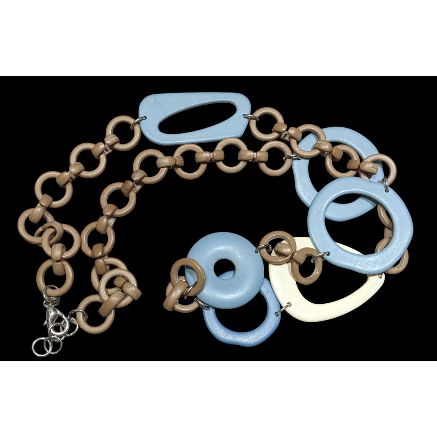 Retro Chunky Link Necklace With Large Blue & Beige Resin Geometric Shapes