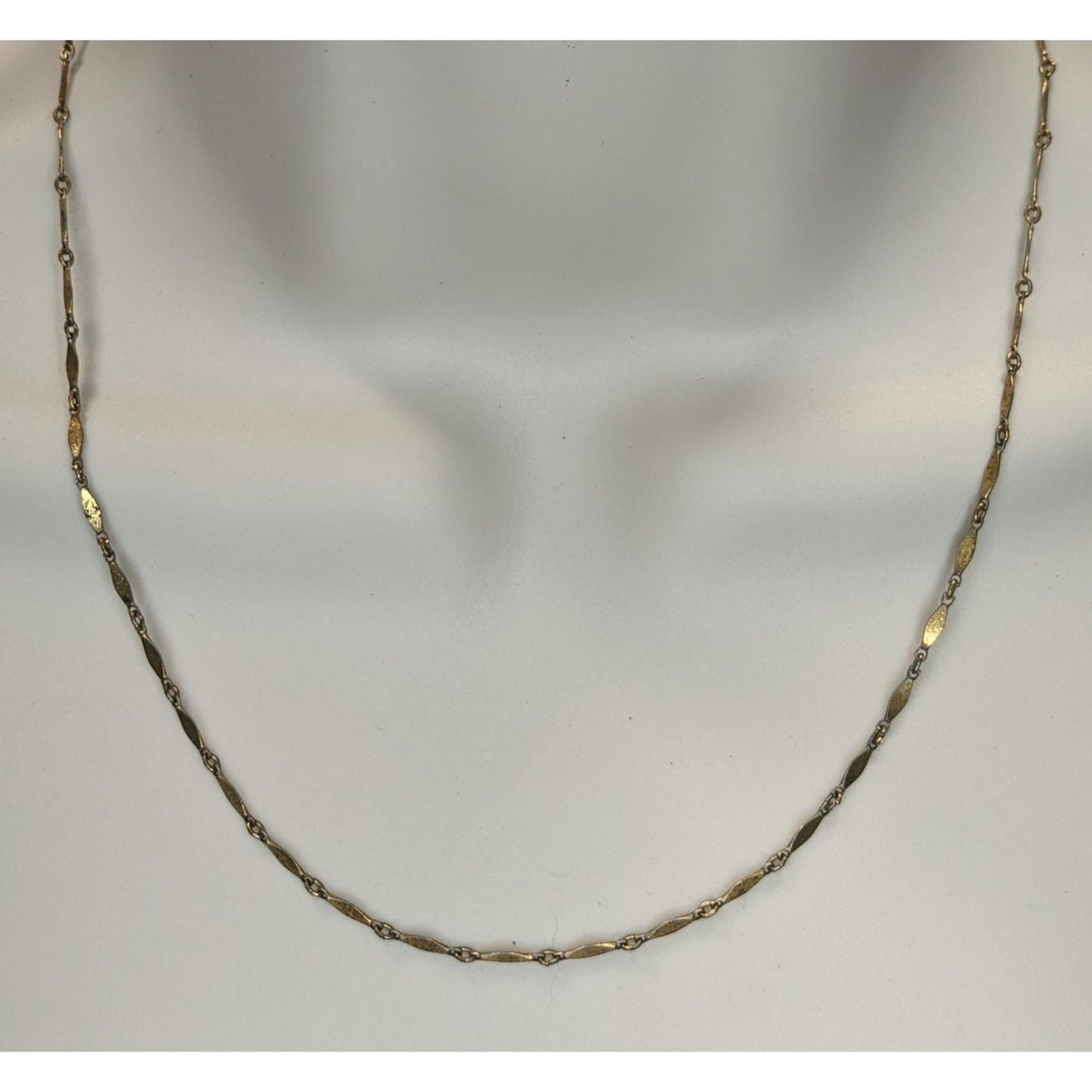 Vintage Minimalist Napier Dapped Link 16-Inch Necklace With Spring Ring Clasp