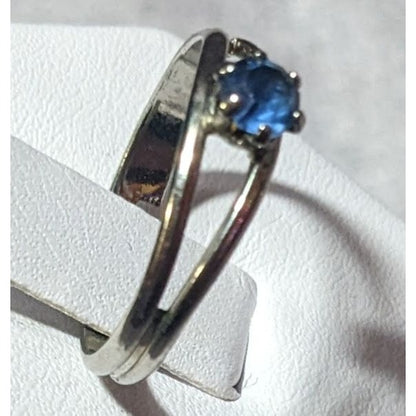 Casual Silver Tone Blue Stone Adjustable Ring Size 6 1/2