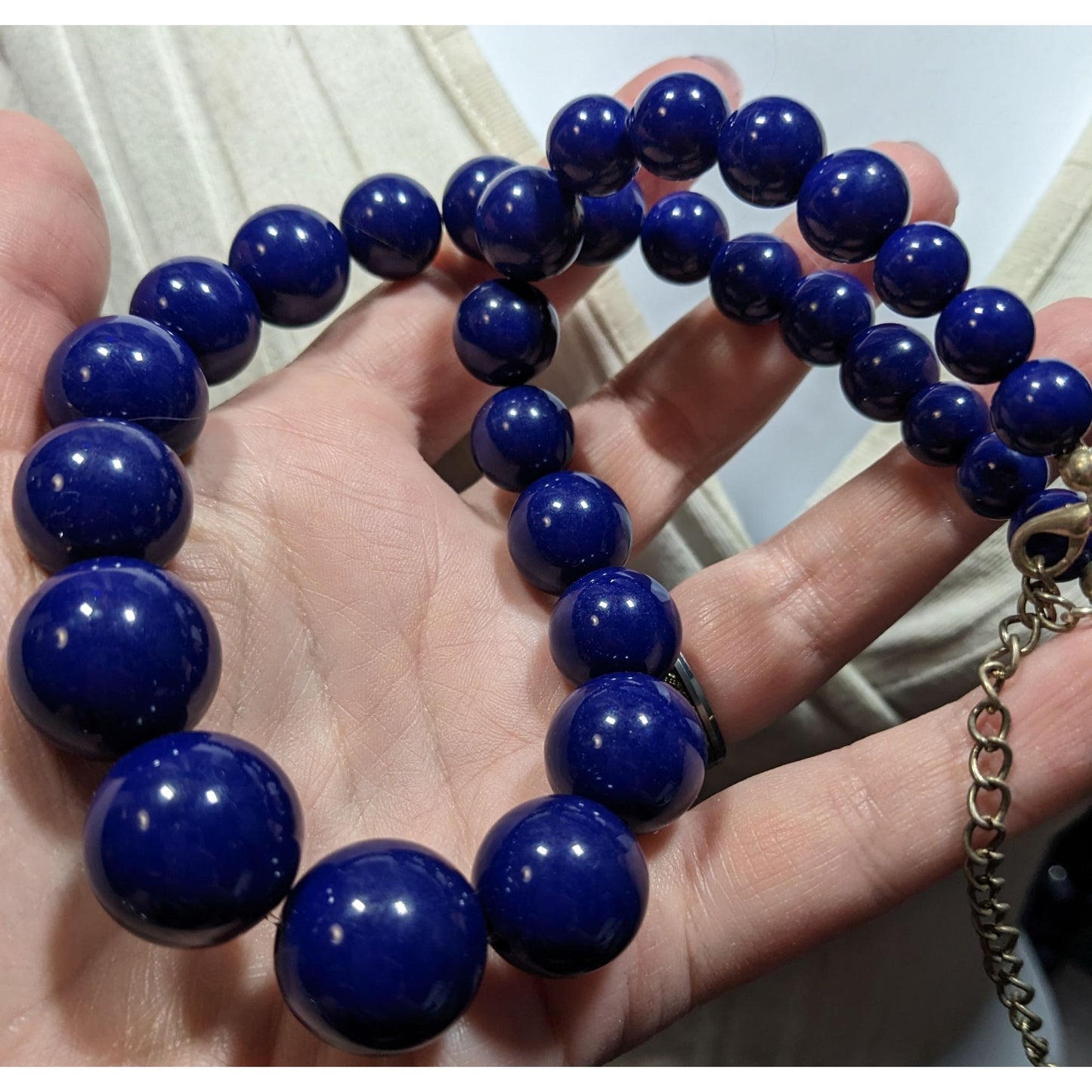 Retro Blue Beaded Necklace With Adjustable Chain Clasp