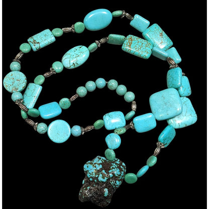 Vintage Handmade Chunky Turquoise Beaded Necklace With Silver Tone Accents
