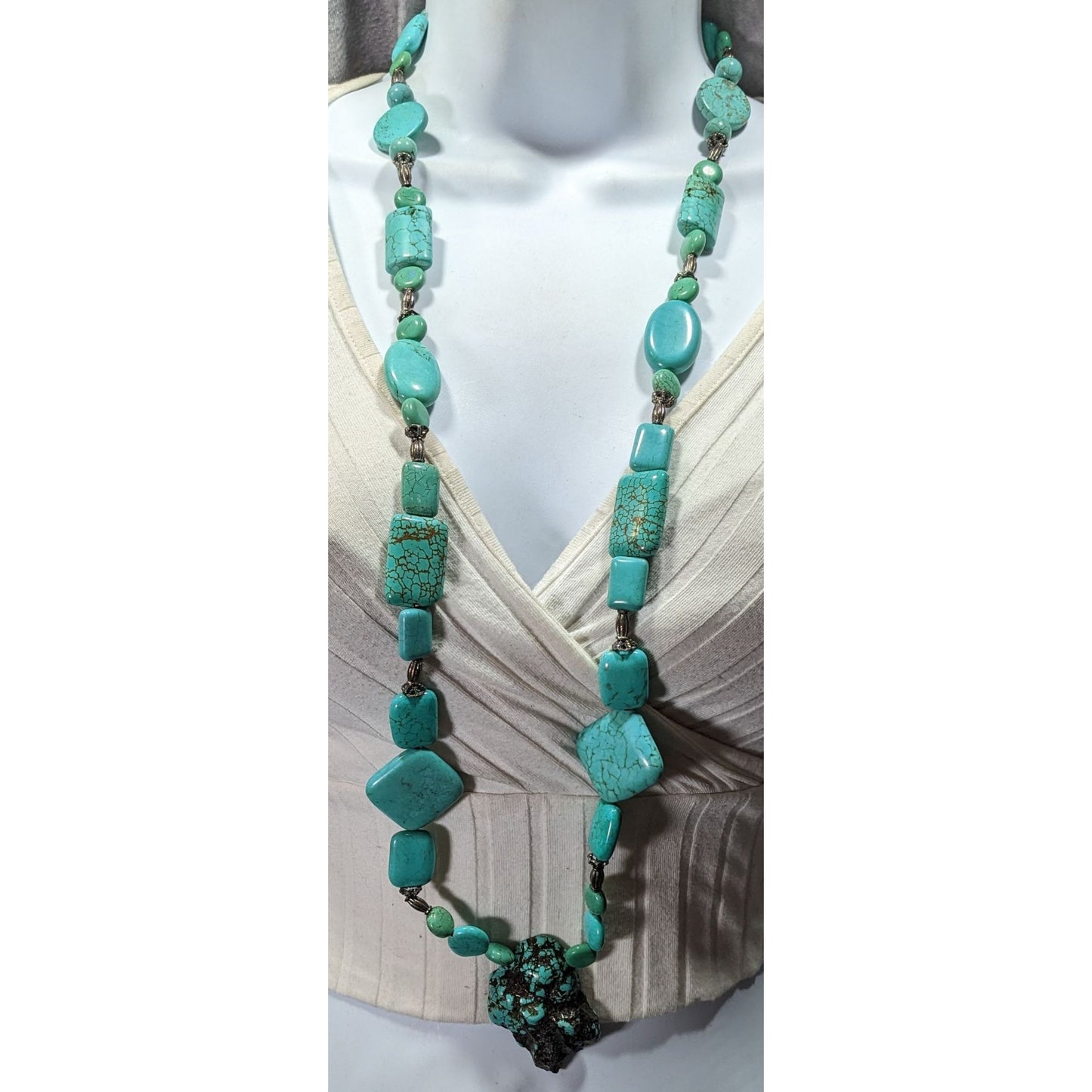 Vintage Handmade Chunky Turquoise Beaded Necklace With Silver Tone Accents