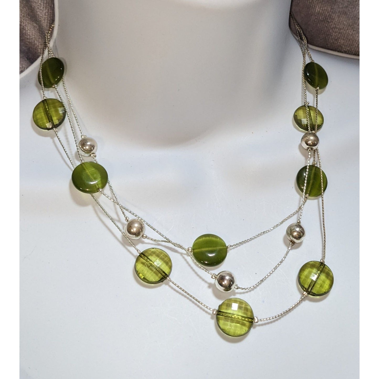 Green Glass Disc Necklace Layered Silver Tone Beaded Statement Boho Nature Jewelry