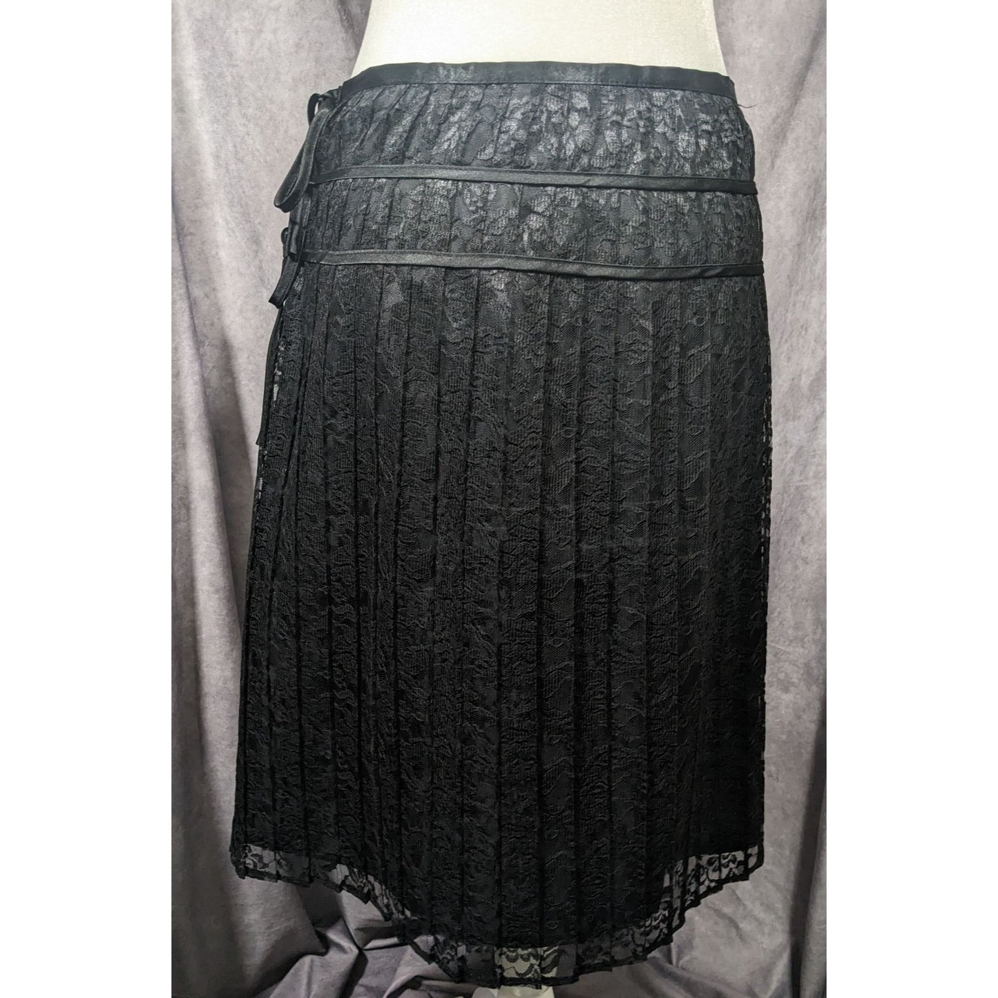 Apostrophe Gothic Lace Pleated Side Tie Formal Skirt Size 10