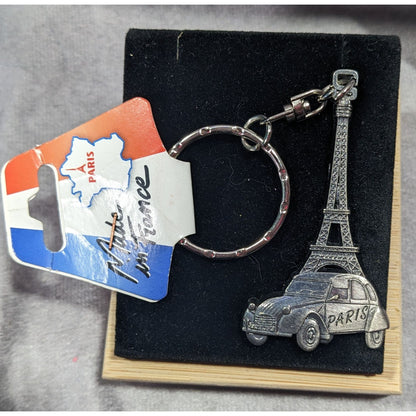 Art Promotion Artierire Paris Souvenir Keychain